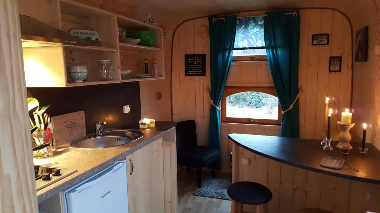 Ma Roulotte Sous Les Chenes- Au Naturel Raon-aux-Bois Exterior photo